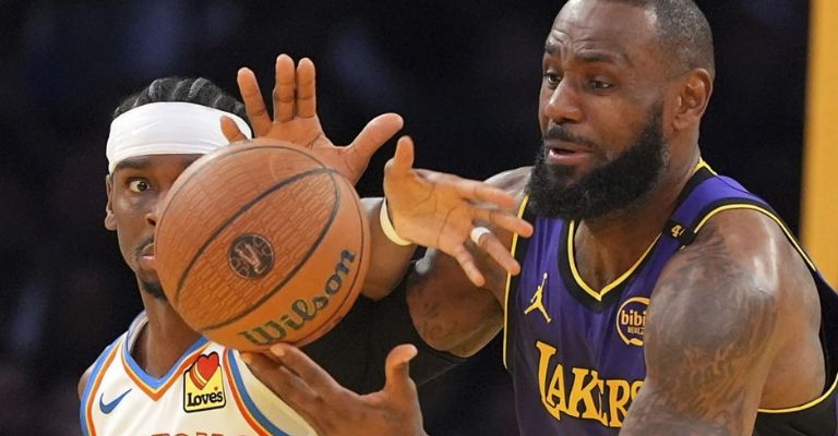 LeBron James lideró al equipo del Oeste