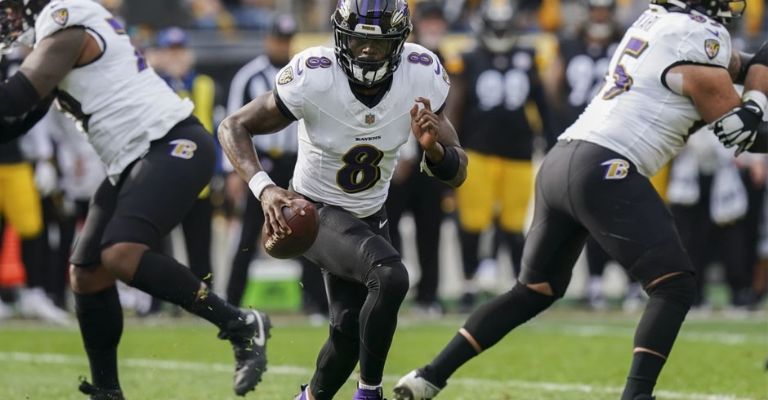 El quarterback no ha tenido suerte ante Pittsburgh