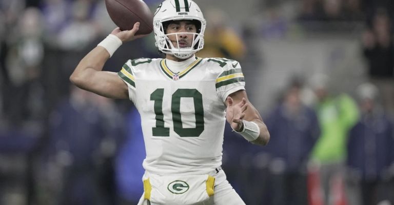 Love y los Packers buscan su boleto a playoffs