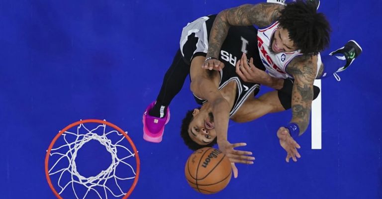 Wenbanyama jugará su primera Navidad en la NBA