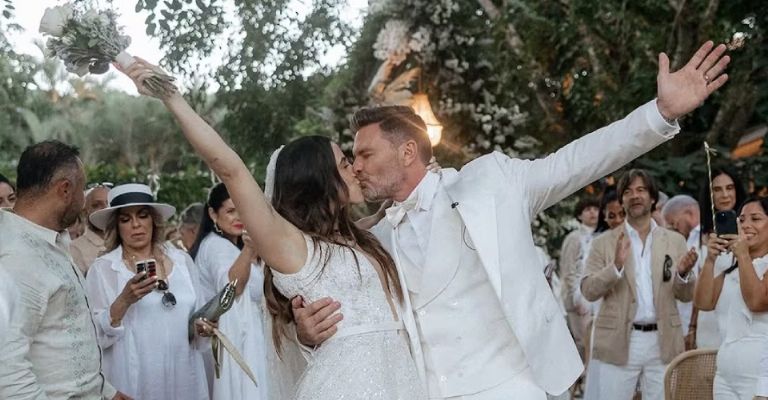 Christian Nodal con Ángela Aguilar y el resto de los famosos que impactaron con sus bodas