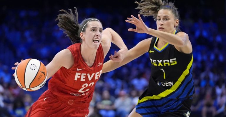 La irrupción de Clark marcó un hito en el baloncesto femenino