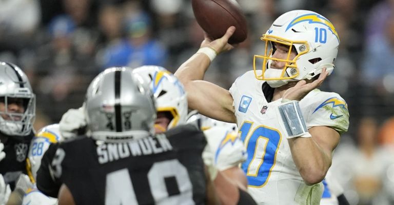 Chargers están de regreso en la postemporada