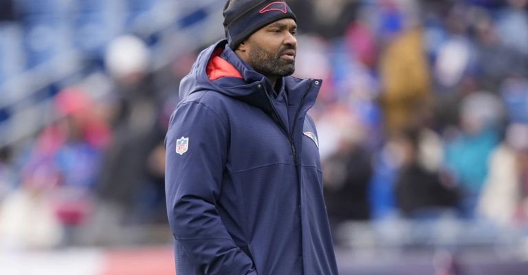 Mayo solo duró una campaña en el puesto