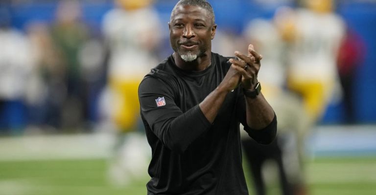 Glenn regresa a sus raíces, ahora como entrenador