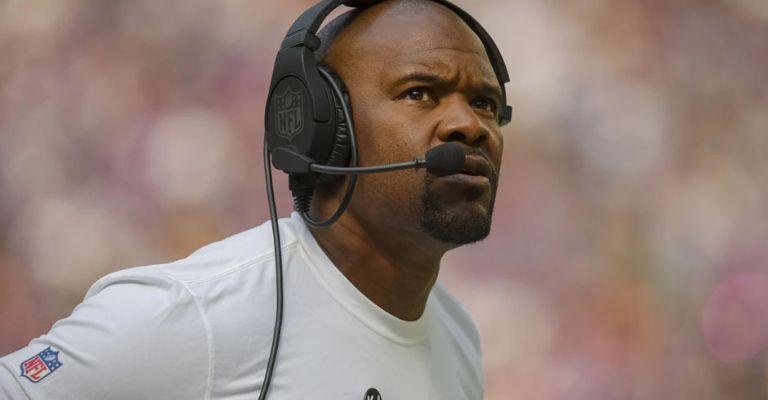 Flores también fue entrevistado para el puesto