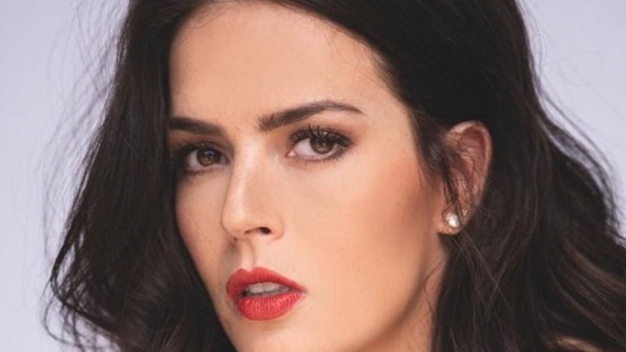 Claudia Álvarez, actriz de Televisa, cumple promesa y así lo presume en redes sociales