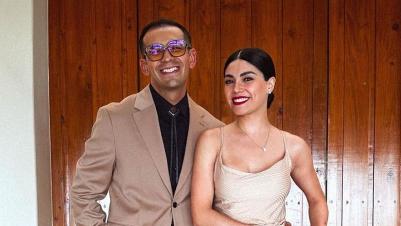 “Se durmió al volante”: ‘Capi’ Pérez y su esposa, a punto de morir en accidente de auto