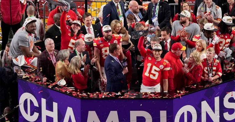 Los Chiefs ya tienen dos trofeos, van por otro