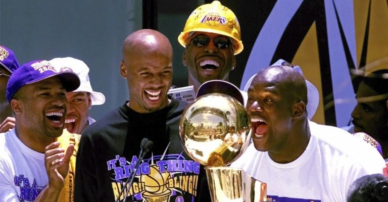 Los Lakers del Shaq fueron tricampeones
