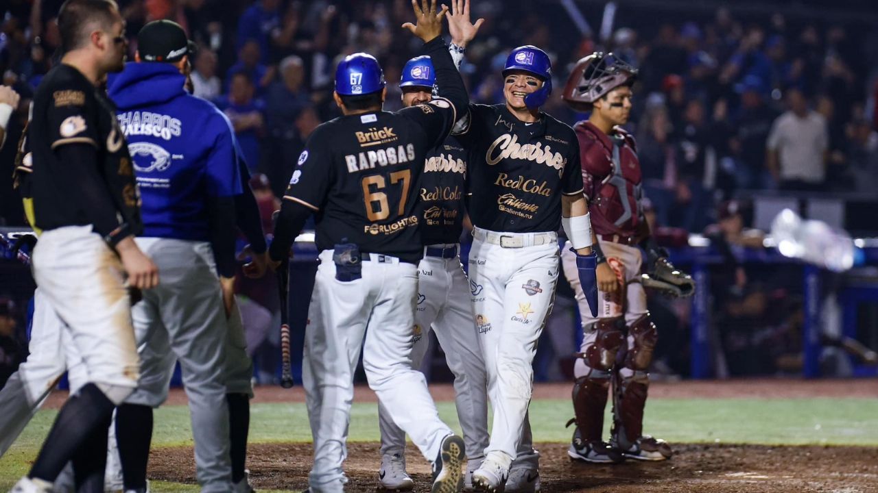¡Se queda con los suyos! Gil presenta la lista de peloteros de México para la Serie del Caribe