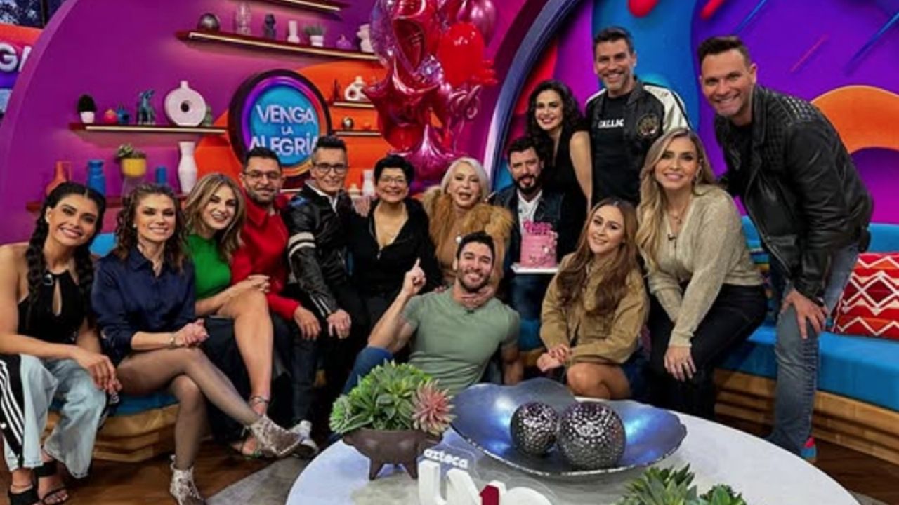 Adiós TV Azteca: Despiden a conductora de ‘Venga la Alegría’ y fans estallan: “Que se largue”