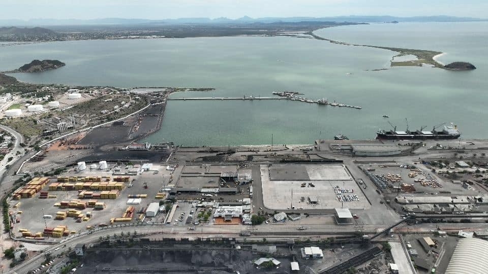 Asipona busca aumentar movimiento de carga comercial un 20 por ciento