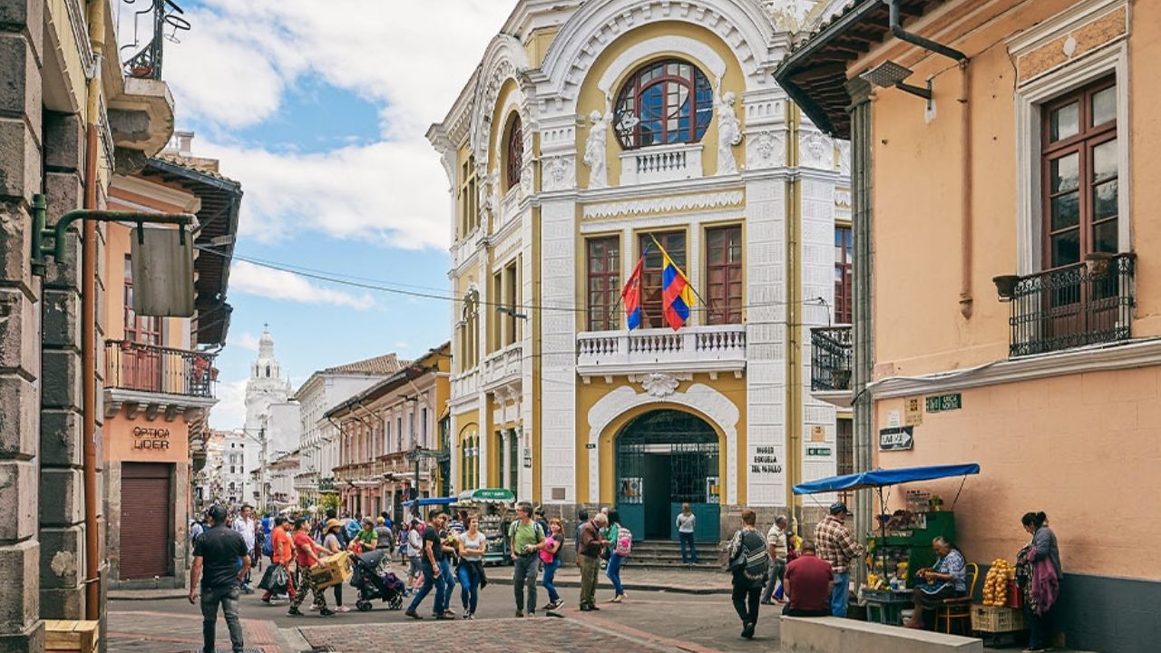 Ecuador impone arancel del 27% a productos mexicanos; esto se sabe al respecto