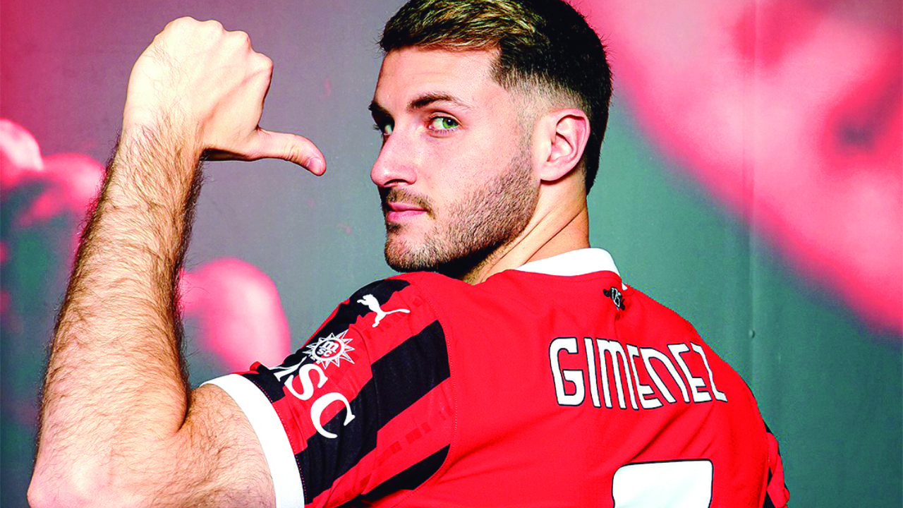 El AC Milian por fin presenta a Santiago Giménez: Usará el histórico número siete del club