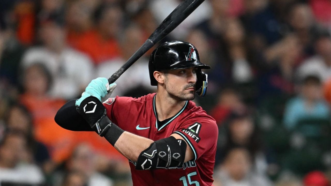 MLB: Se queda; los Diamondbacks retienen a Randal Grichuk por una campaña