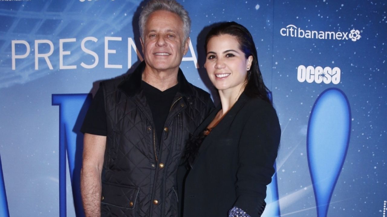 ¿Se separan? Actor de Televisa revela fuerte “desgreñada” con su esposa en obra de teatro
