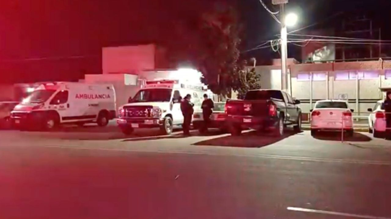 Ciudad Obregón: Sujeto atropella a elemento de la Policía Municipal y se da a la fuga