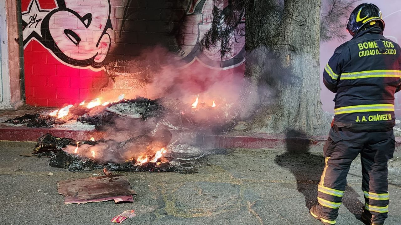 VIDEO: Localizan cuerpo calcinado en la Bondojito; estaba entre basura de la calle