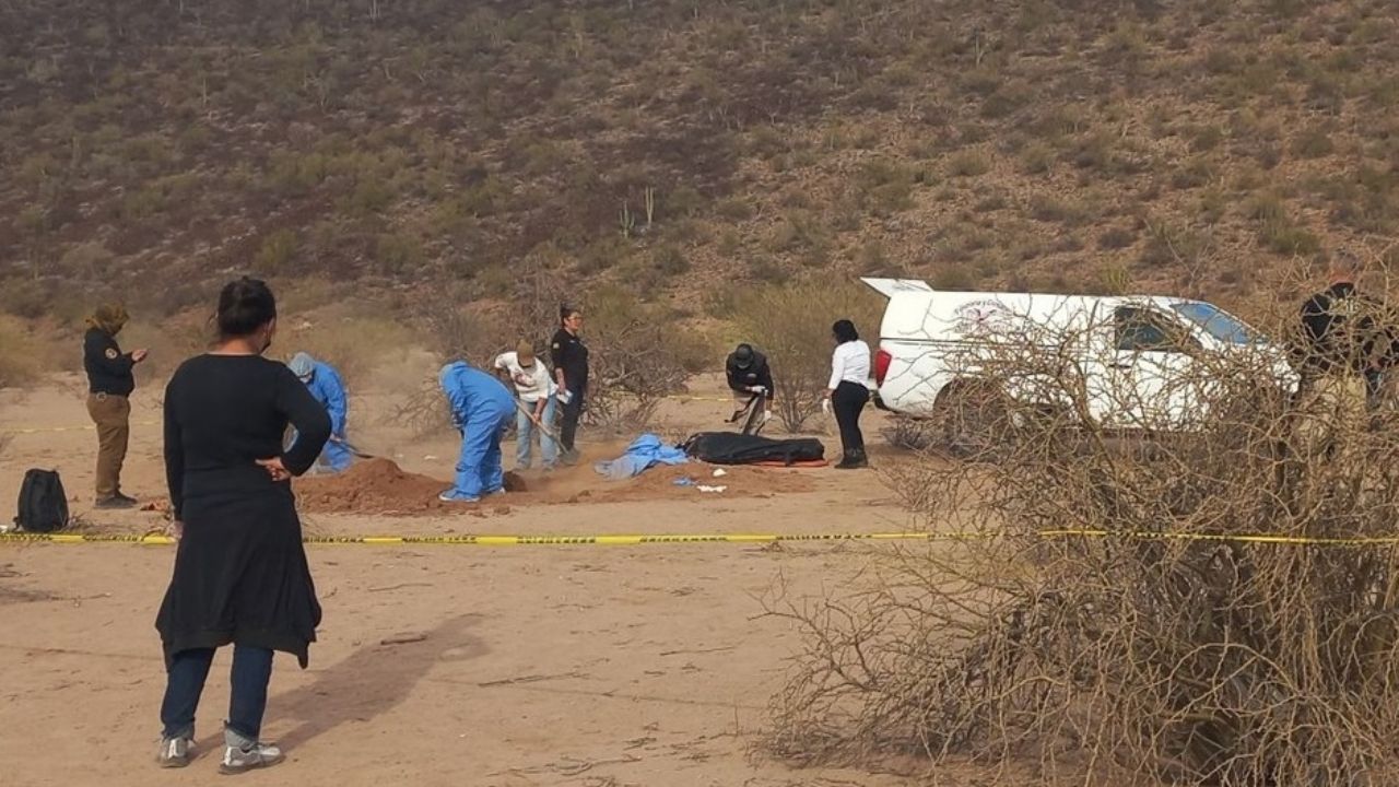 Buscadoras hallan cadáver en fosa clandestina del Valle de Empalme; estaba en descomposición