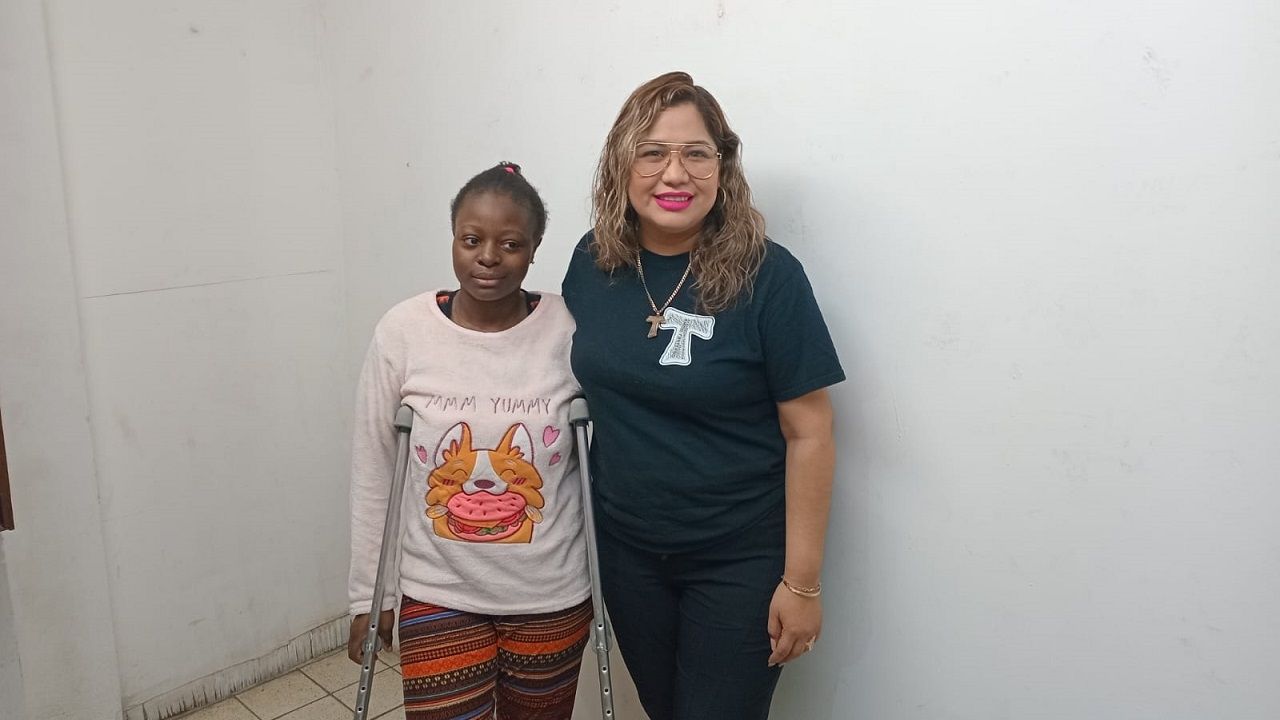 Geneveille, pese a un accidente, va por el sueño americano