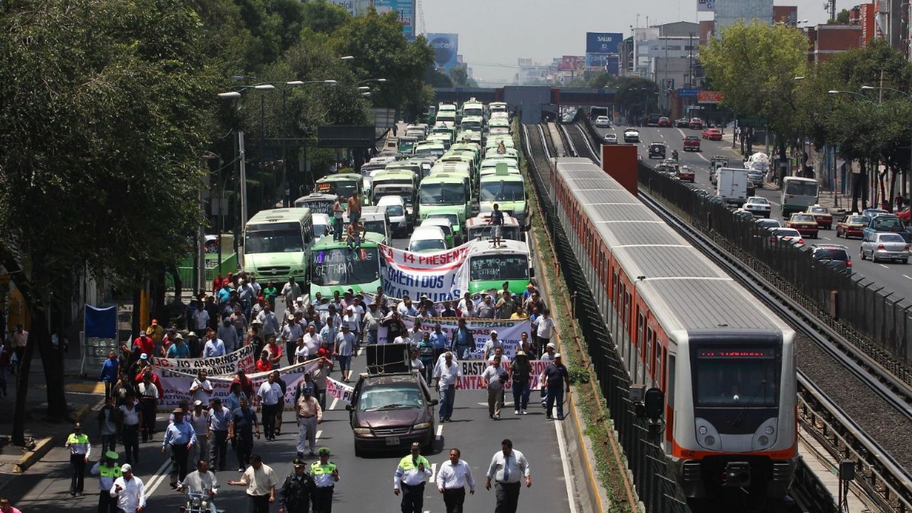 Tráfico en CDMX: Se espera caos por marchas y bloqueos este 16 de febrero en la capital