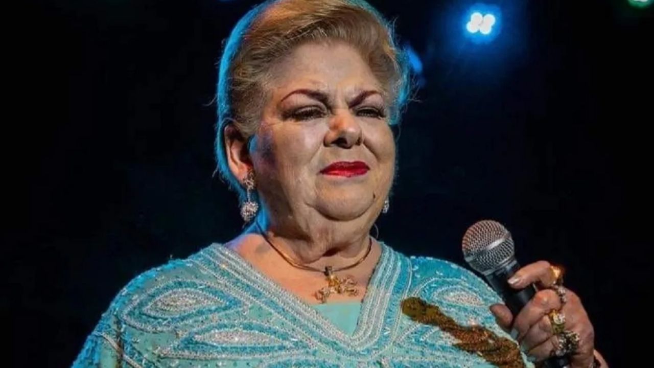 Filtran último VIDEO con vida de Paquita la del Barrio; sin caminar y en silla de ruedas