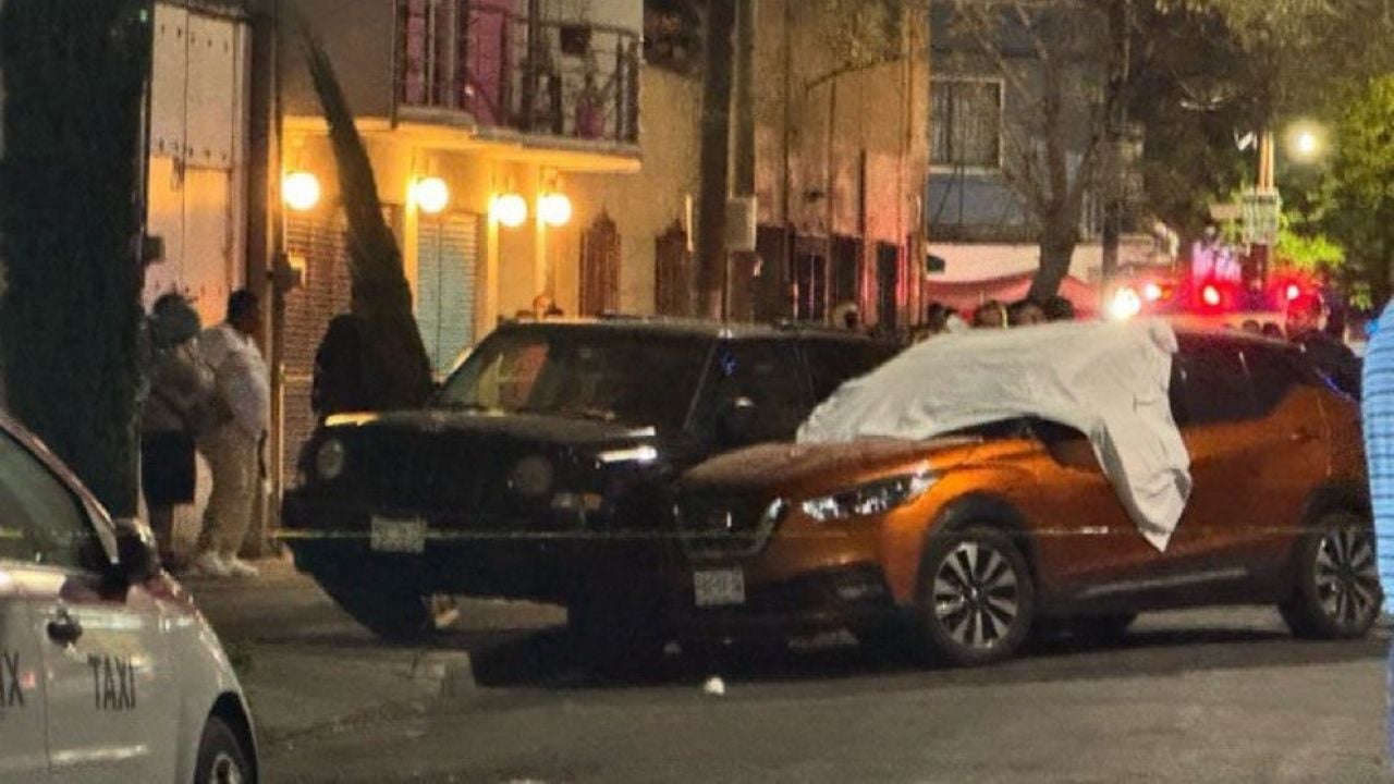 Balacera en la Peralvillo deja dos muertos: sicarios escapan en motocicleta