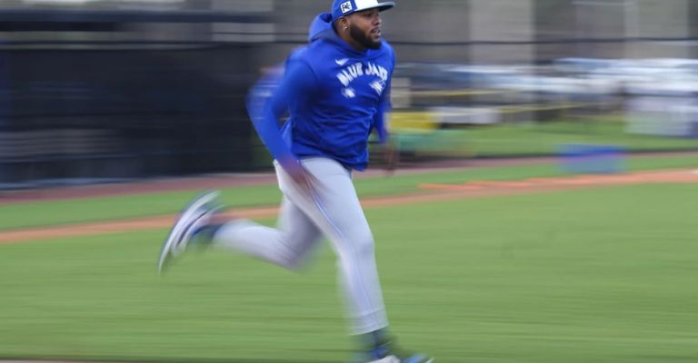 El dominicano ya entrena al parejo de sus compañeros