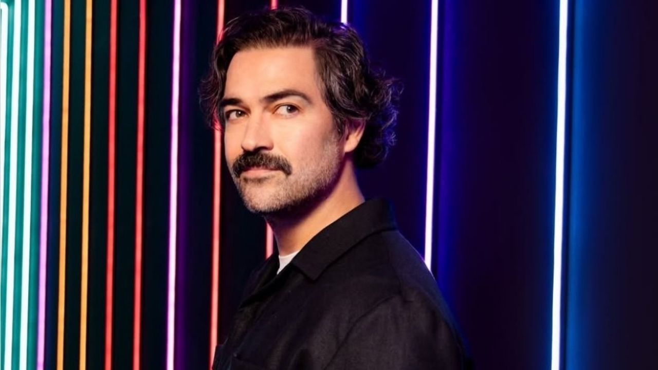 Alfonso Herrera critica a Eduardo Verástegui por gesto nazi y este le responde