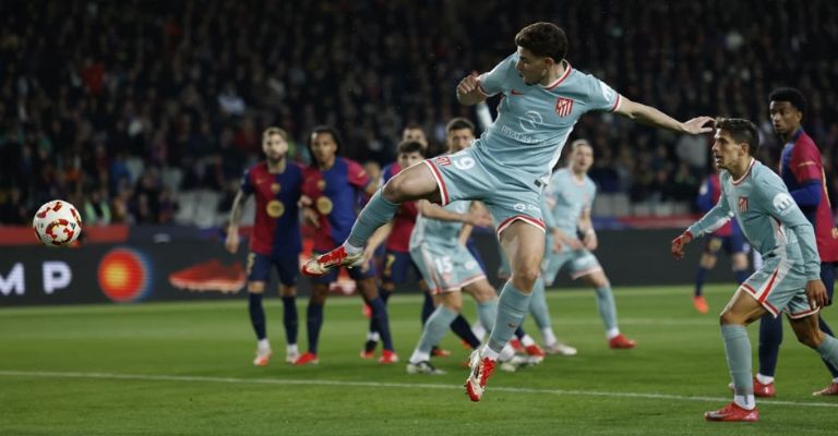 Julián Álvarez abrió la cuenta para el 'Atleti'