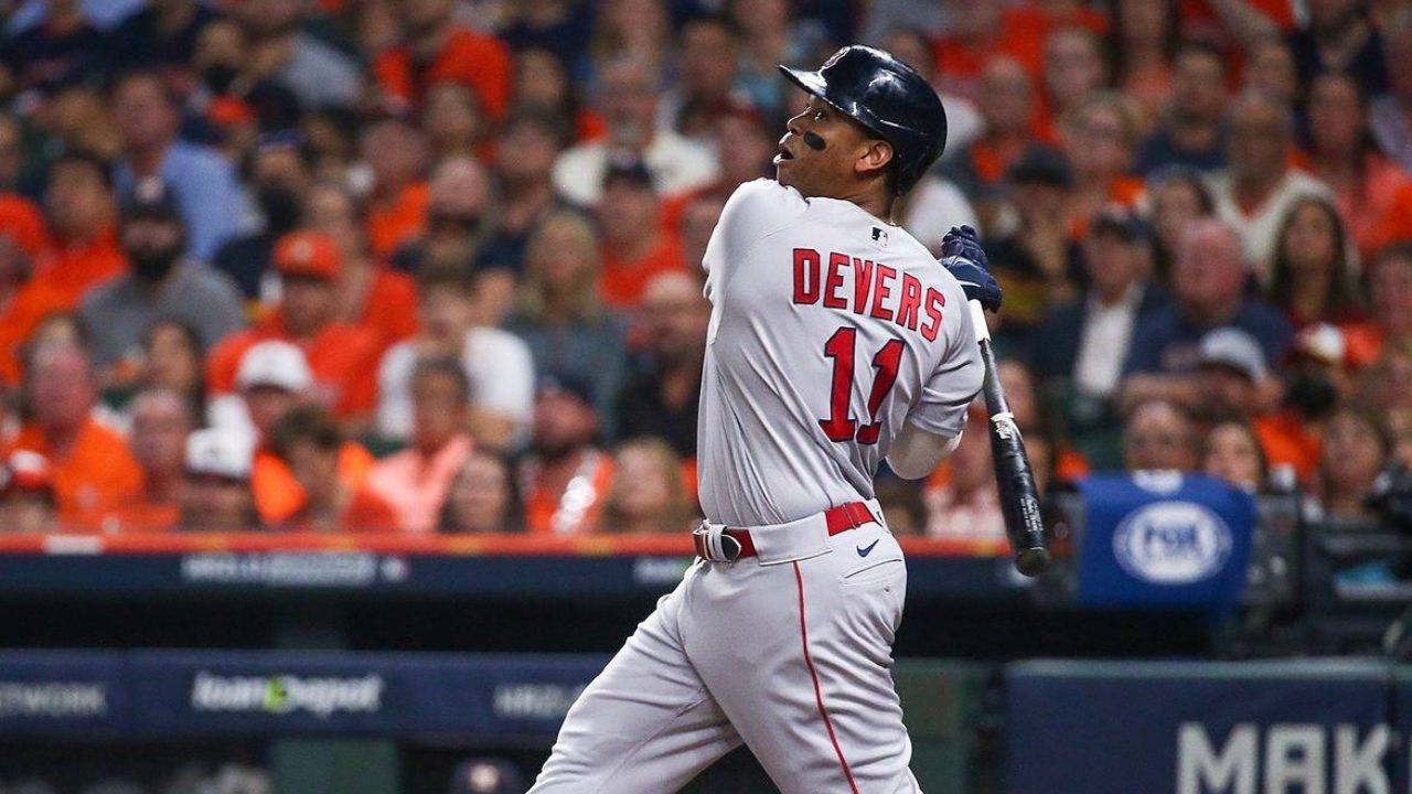 Alex Cora despeja dudas y revela quien jugará la tercera base: ¿Bregman o Devers?
