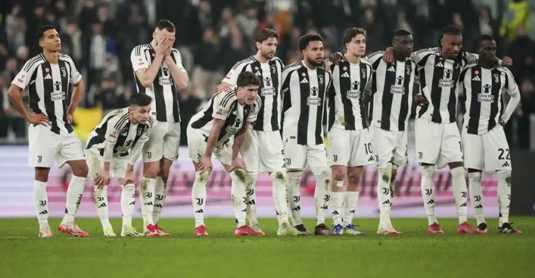Los bianconeri observan la tanda de penales