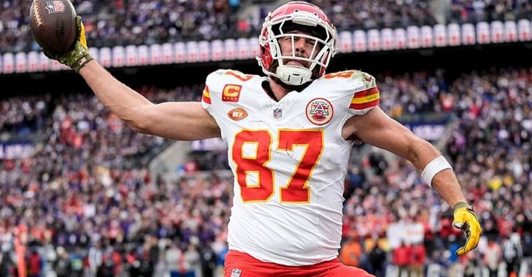 El ala cerrada está entusiasmado por regresar