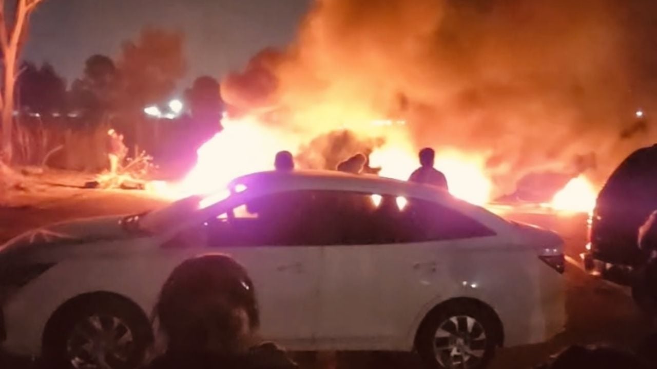 Colapsa carretera Puebla-Atlixco por secuestro de menores: VIDEO muestra el secuestro