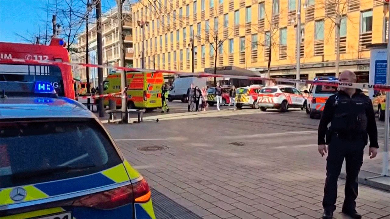 Confirman edad y nacionalidad del culpable de atropello en Alemania, Mannheim