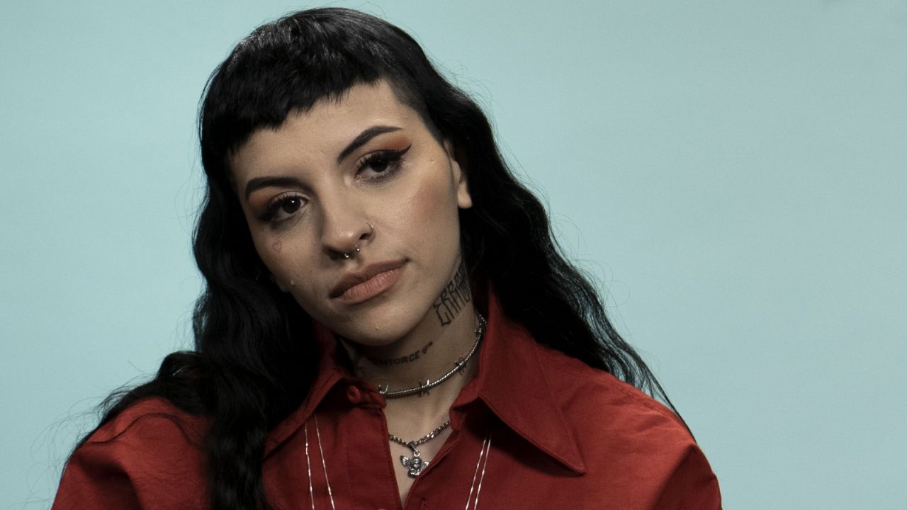 Cazzu rompe el silencio tras la trágica muerte de Kim Gómez y responde a las críticas