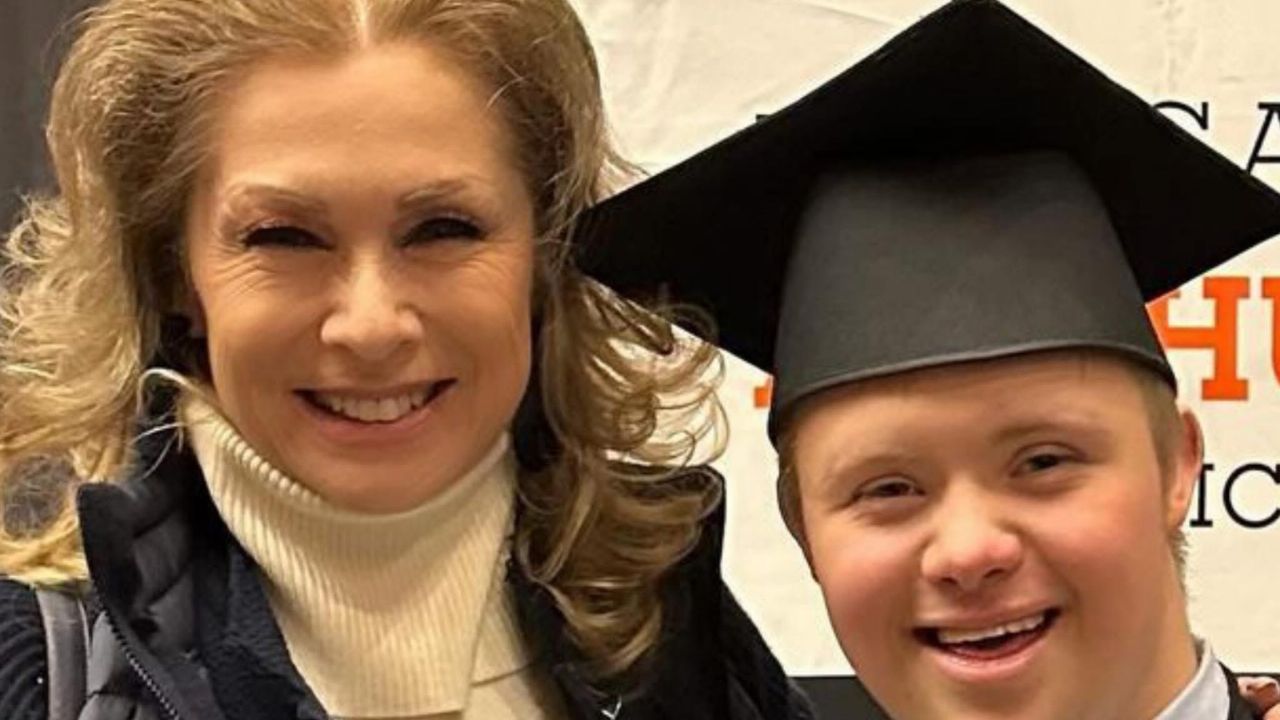 Leticia Calderón celebra el cumpleaños 21 de su hijo Luciano con emotivas fotos y mensajes