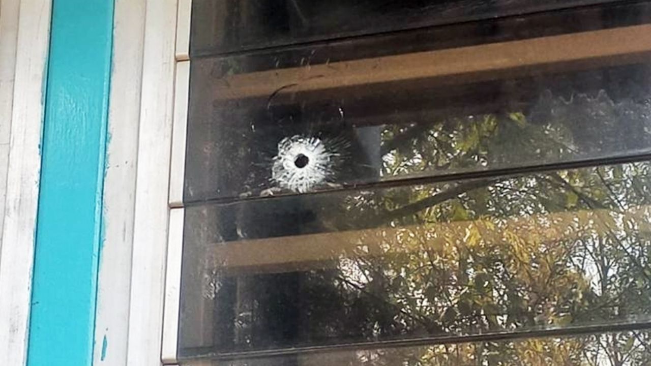 Tres alumnos disparan arma de fuego dentro de la UNAM en Edomex; ya están detenidos