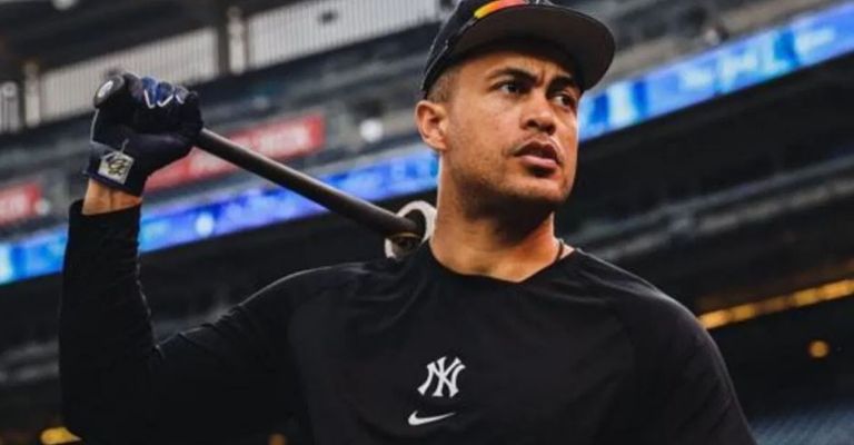Stanton seguirá fuera de acción