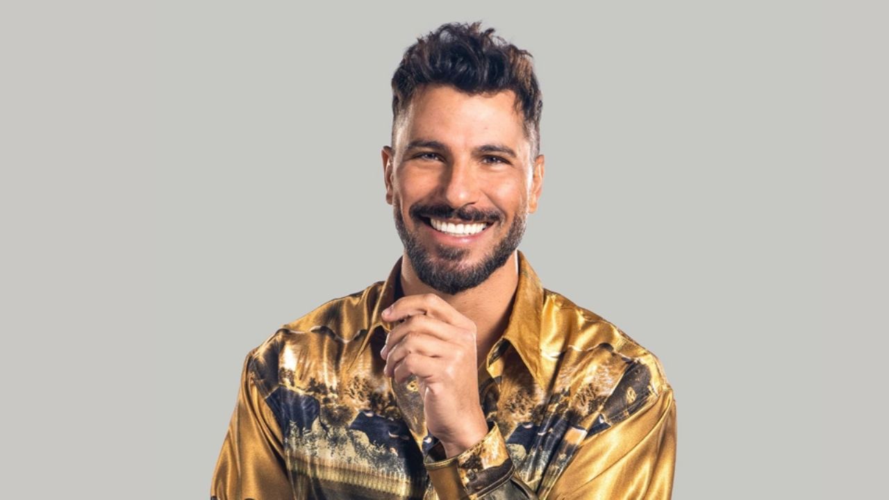 ¿Uriel del Toro, gay? Exhiben FOTO del galán de ‘LCDLF All Stars’ al besarse con hombre