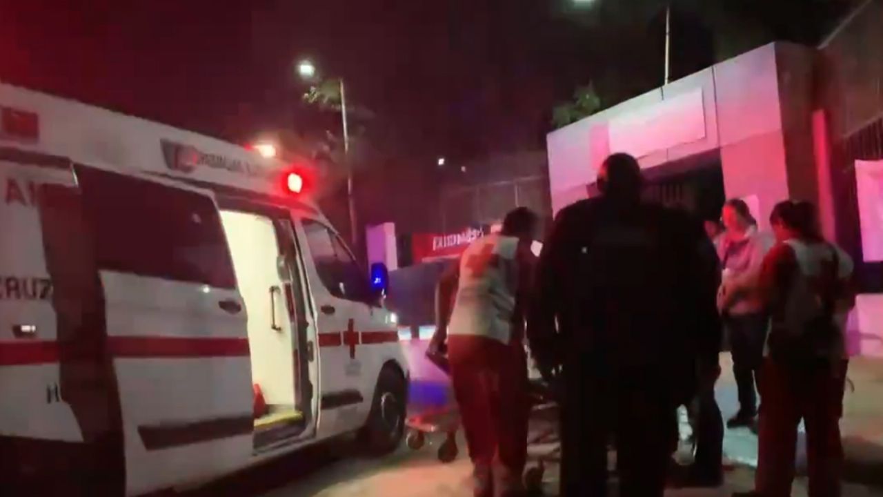 Hermosillo: Alumnas de secundaria agreden a compañera por fuera del plantel; FGJE investiga