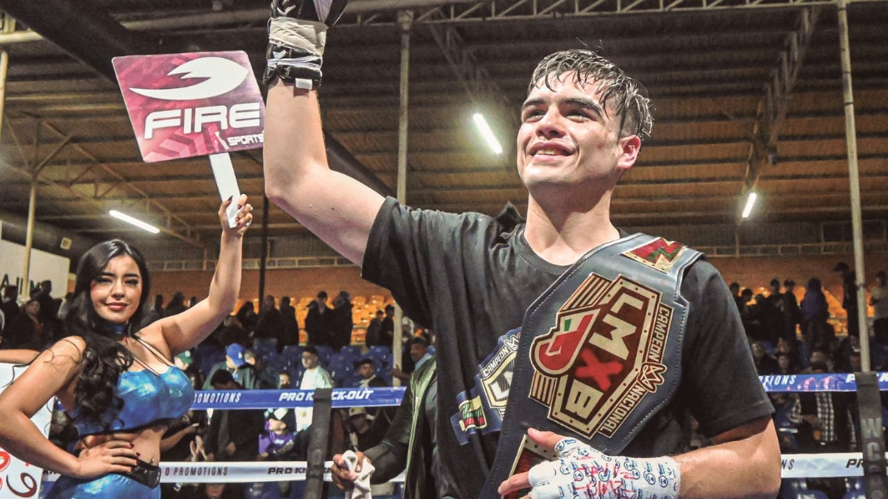 Erick ‘Elegante’ Hernández mantiene su marca perfecta y termina con el invicto de Jesús Bojórquez