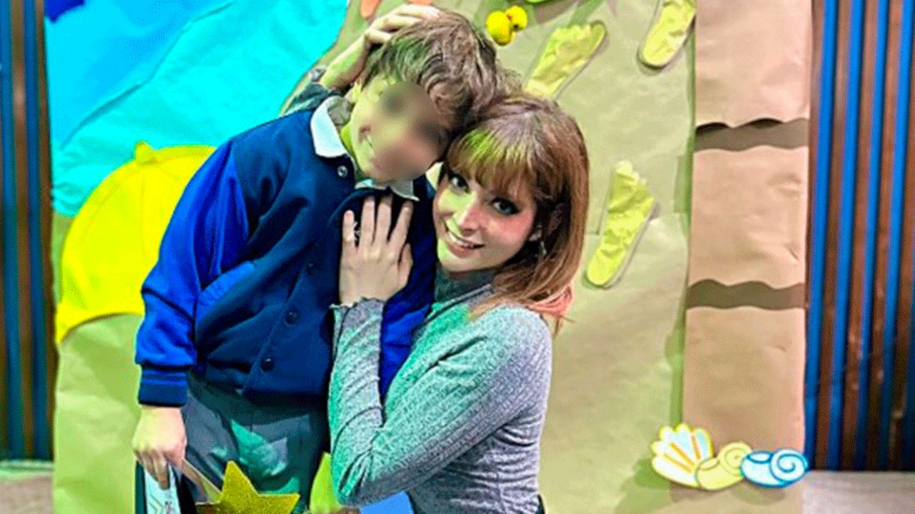 ¿Indirecta para Maribel Guardia?: Imelda Tuñón asiste con su hijo a una función de teatro