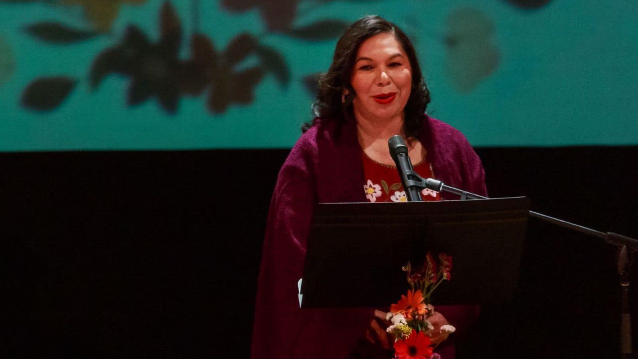 Emilia Buitimea, la poeta yoreme mayo que brilla en el Palacio de Bellas Artes