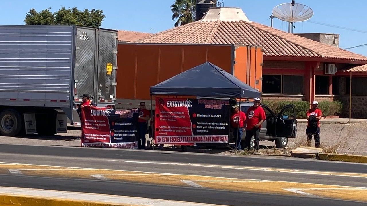Maestros insisten en paro nacional de 72 horas; realizan manifestaciones en Ciudad Obregón