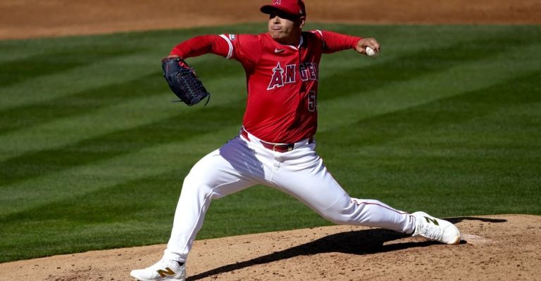 Suárez no pudo consolidarse con los Angelinos