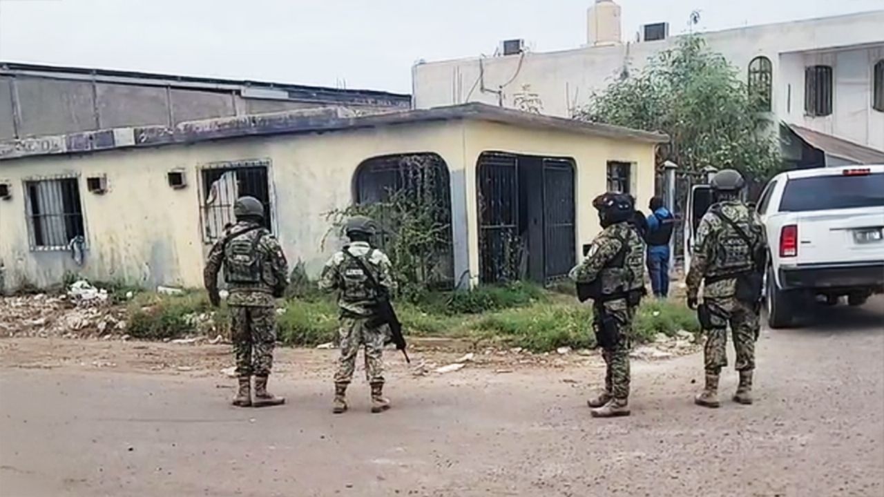 Aseguran domicilio al sur de Ciudad Obregón tras cateo; por lo menos un sujeto detenido