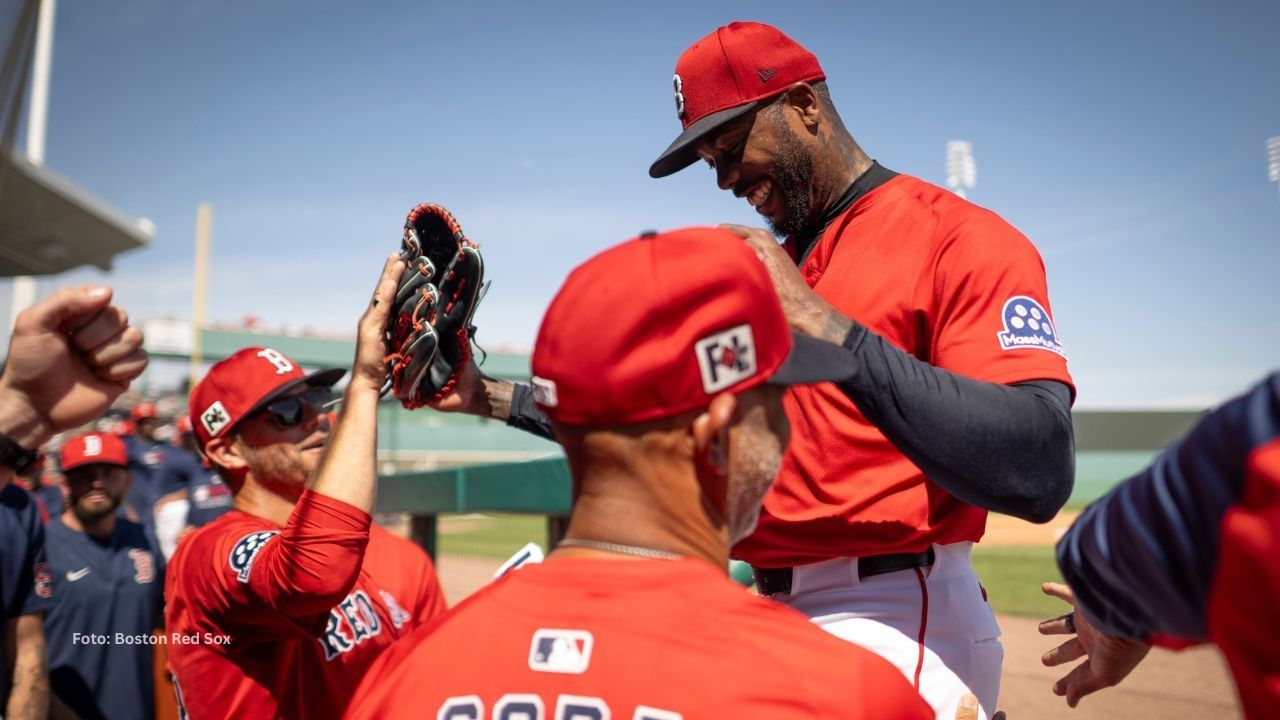 Voto de confianza; Aroldis Chapman será el cerrador de los Boston Red Sox para el inicio de campaña