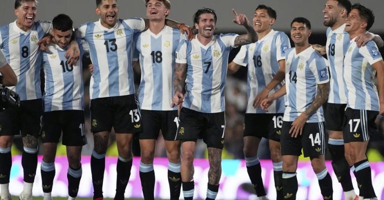 Argentina quiere que su capitán juegue con ellos
